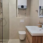 Miamare 2 Apartment *