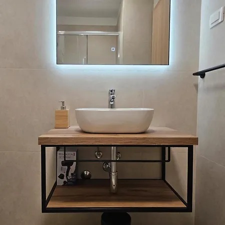 Apartment Miamare 2 *