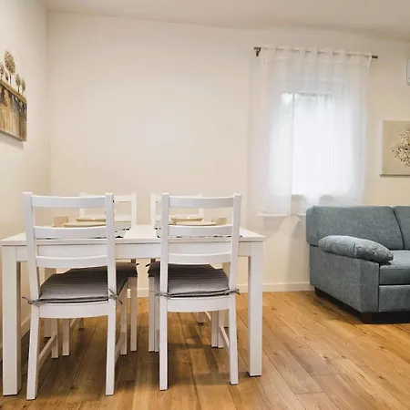 Miamare 2 Apartmán *