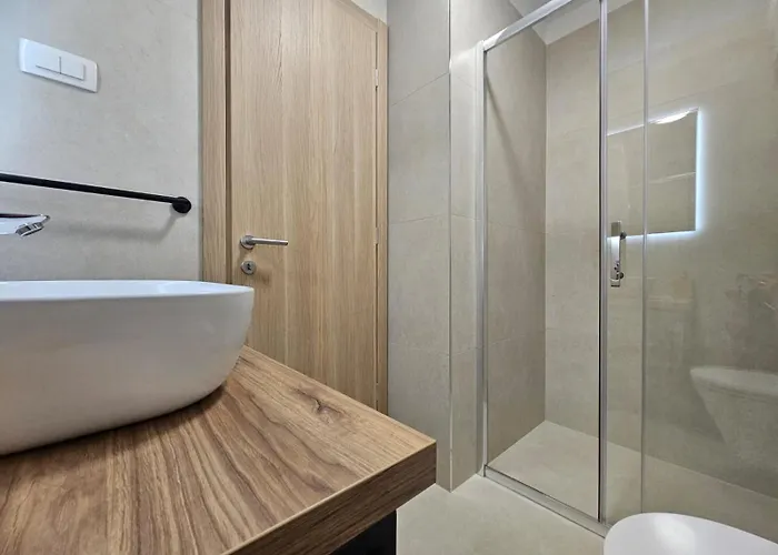 Apartman Miamare 2 *