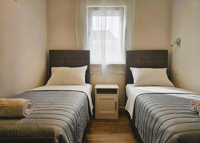 Miamare 2 Primošten